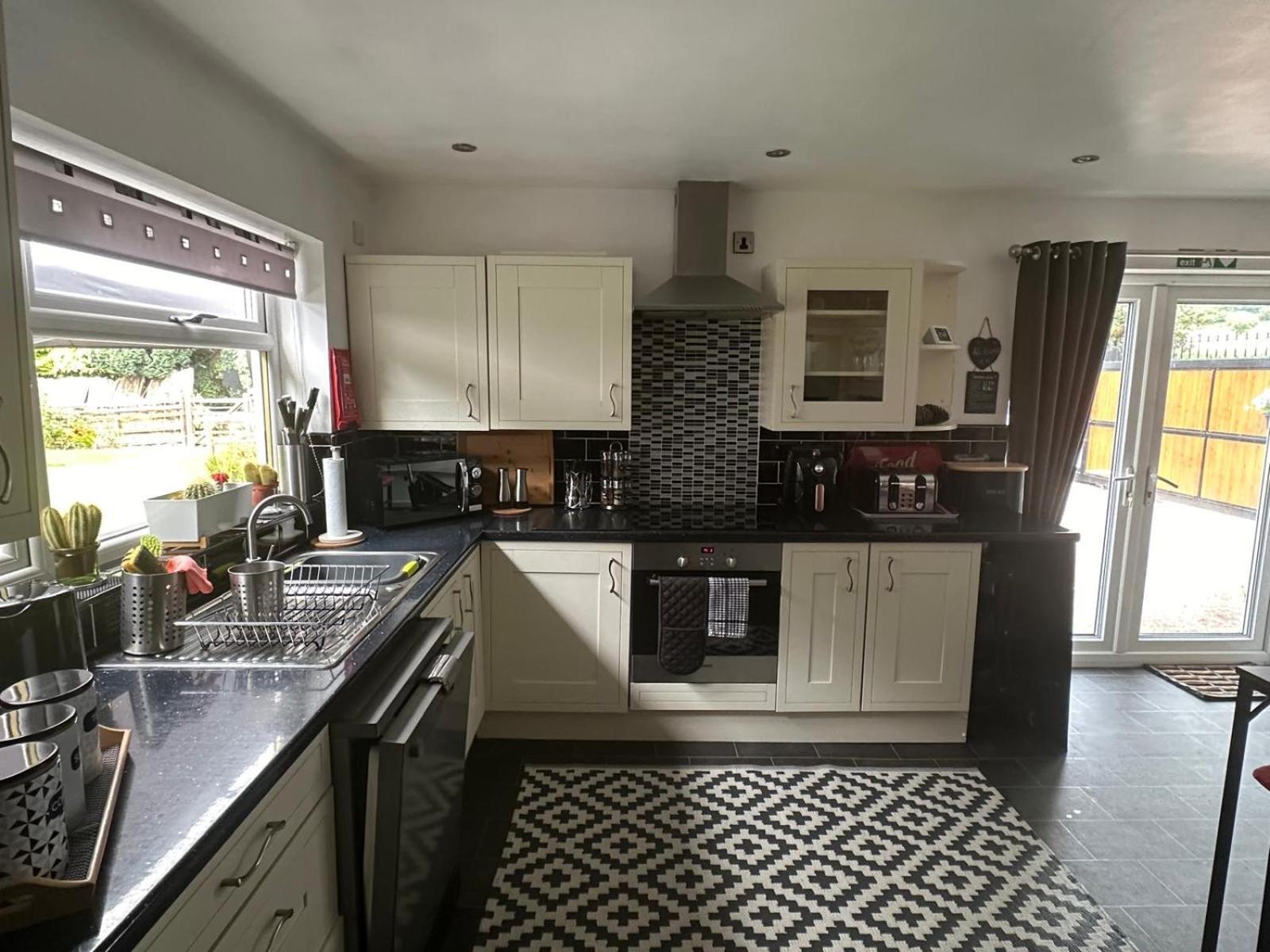 Shropshire Guestroom Seisdon Buitenkant foto